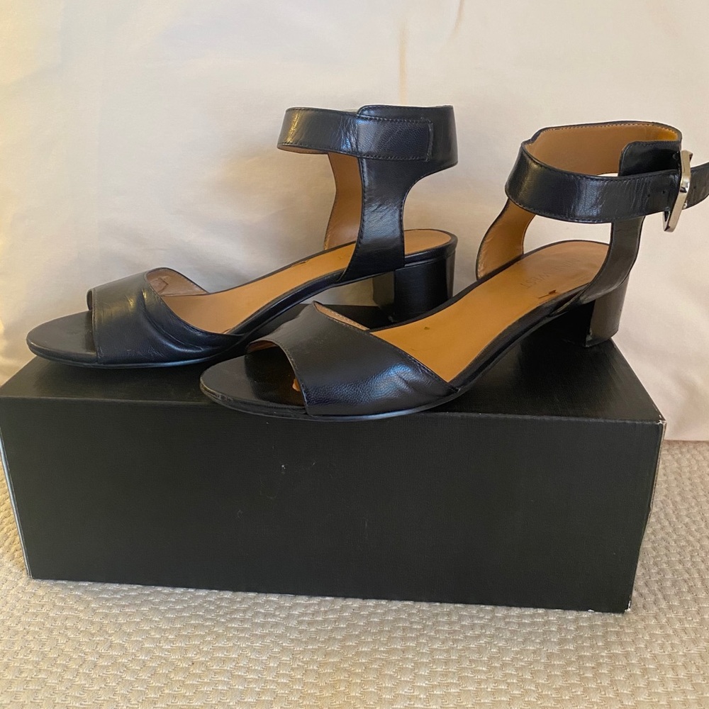 Dark Navy Nine West sandal